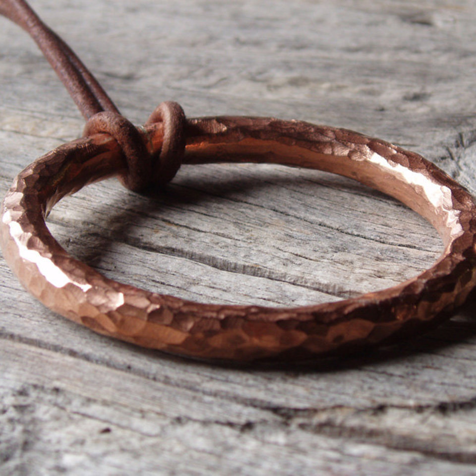 mens hammered copper circle necklace