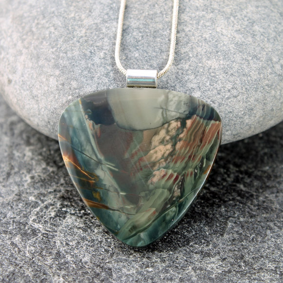 hand cut morrisonite jasper pendant