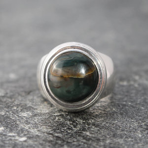 Morrisonite Jasper Ring, neva murtha jewelry, sunshine coast bc jewelry