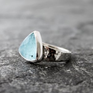 Aquamarine Ring with Hammered Sterling Silver Band, US Size 8