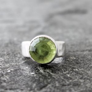 Peridot Moon Ring with Hammered Sterling Silver Band, US Size 7