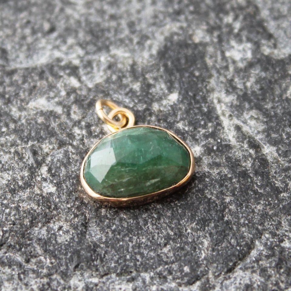 Emerald Pendant in 14K Gold