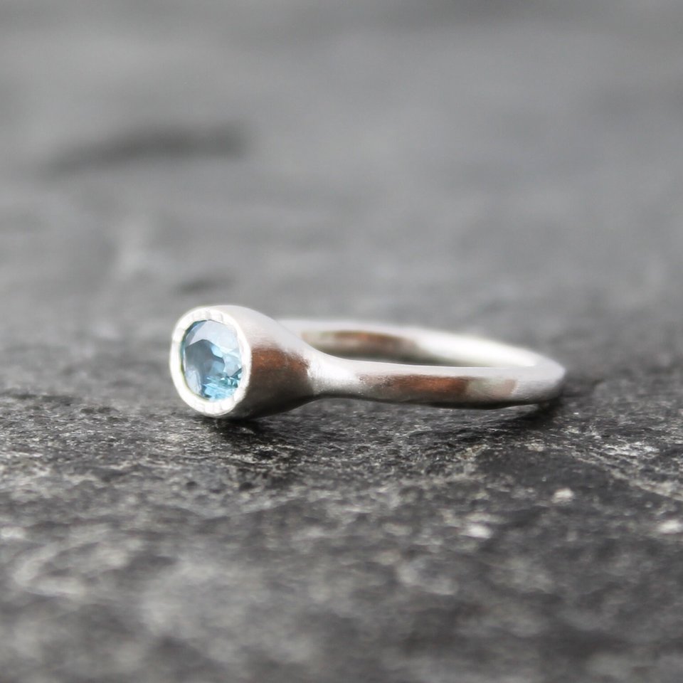 Light Blue Sapphire Ring in Sterling Silver, US Size 7.5