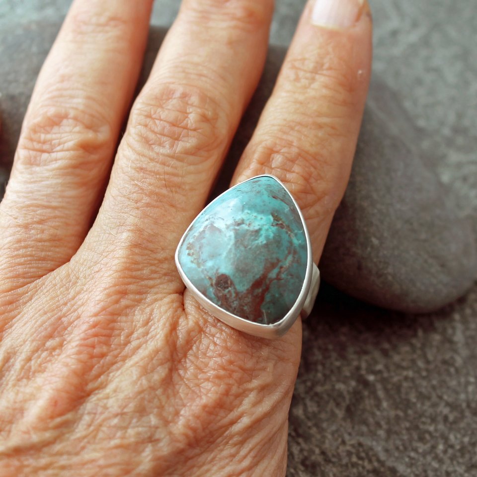Smoky Bisbee Turquoise Ring, neva murtha jewelry, sunshine coast bc jewelry